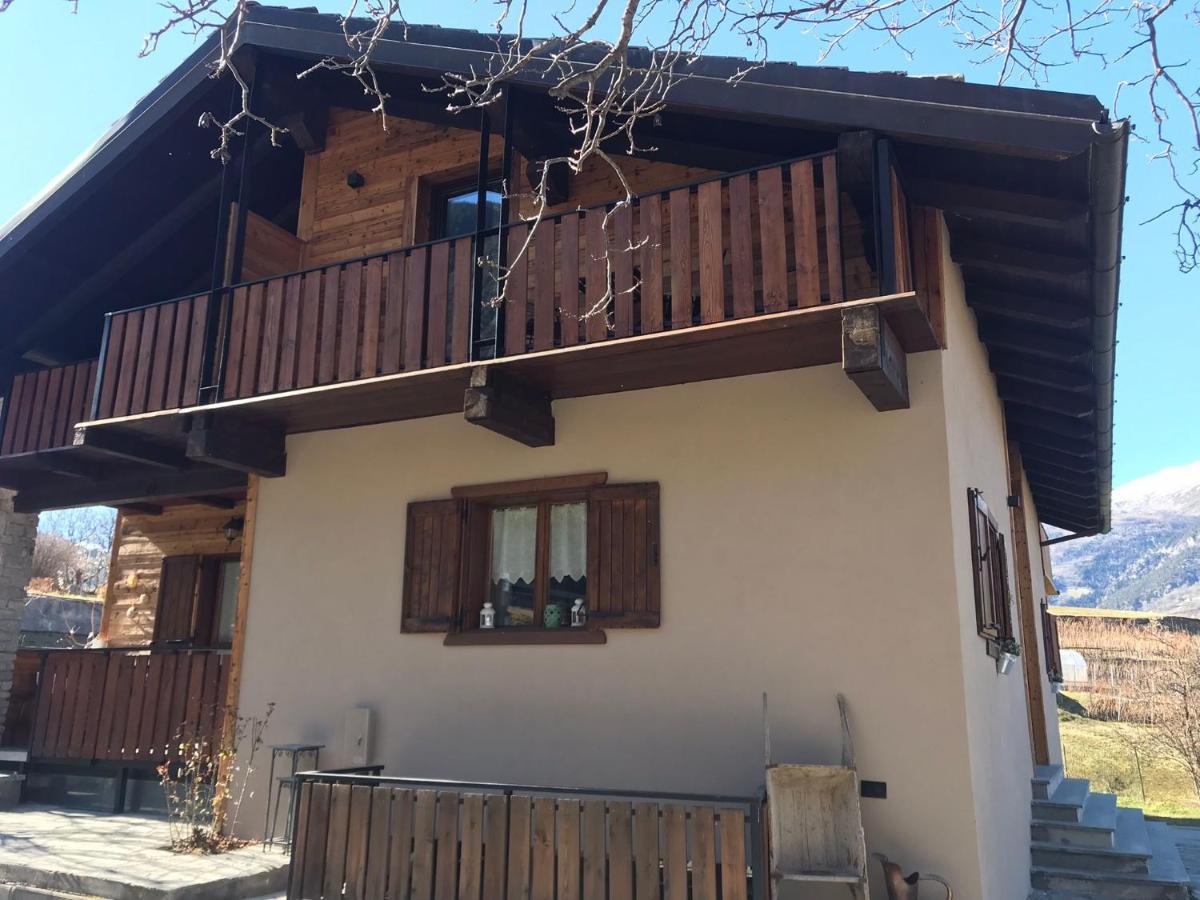 A Casa Da Elide Hotel Aymavilles Exterior photo